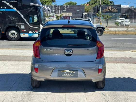 KIA PICANTO 1.0 EX 12V FLEX 4P AUTOMÁTICO KIA PICANTO 1.0 EX 12V FLEX 4P AUTOMÁTICO